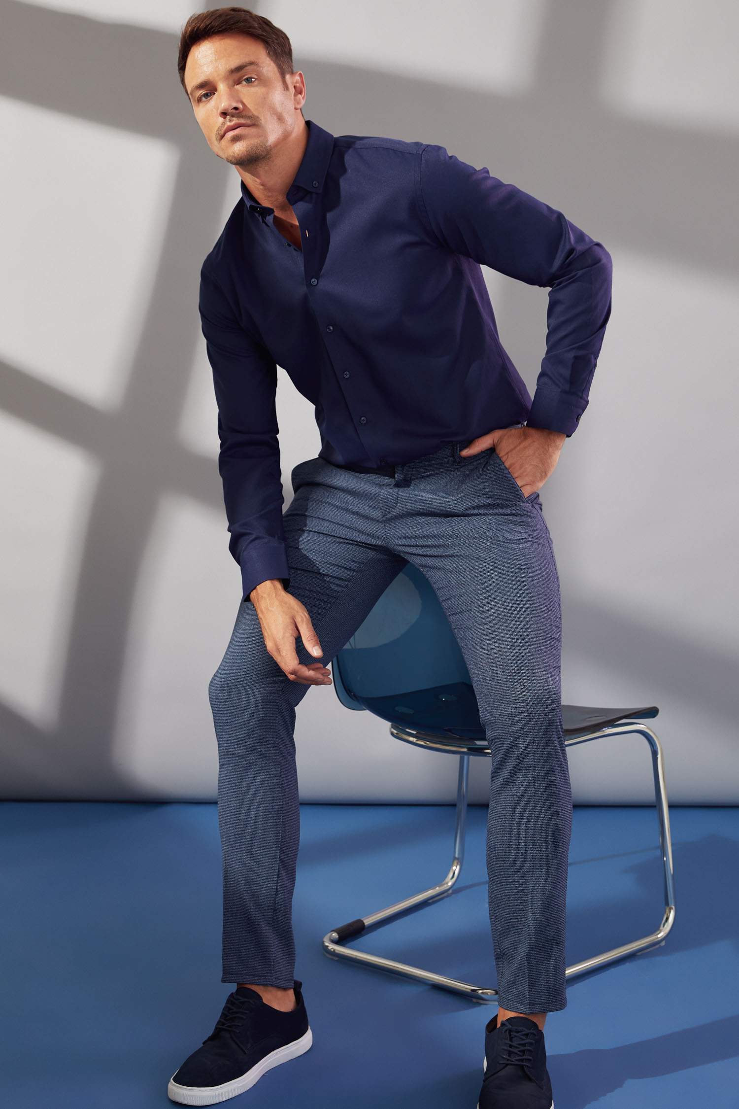 Modern Fit Klasik Uzun Kollu Gömlek