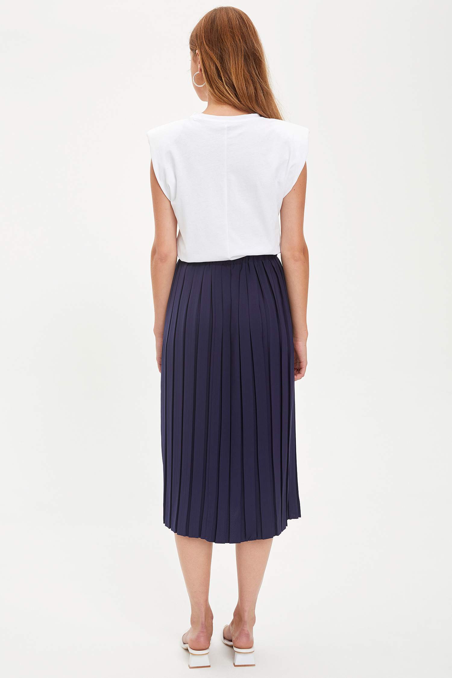 Basic Regular Fit Midi Dokuma Pileli Etek