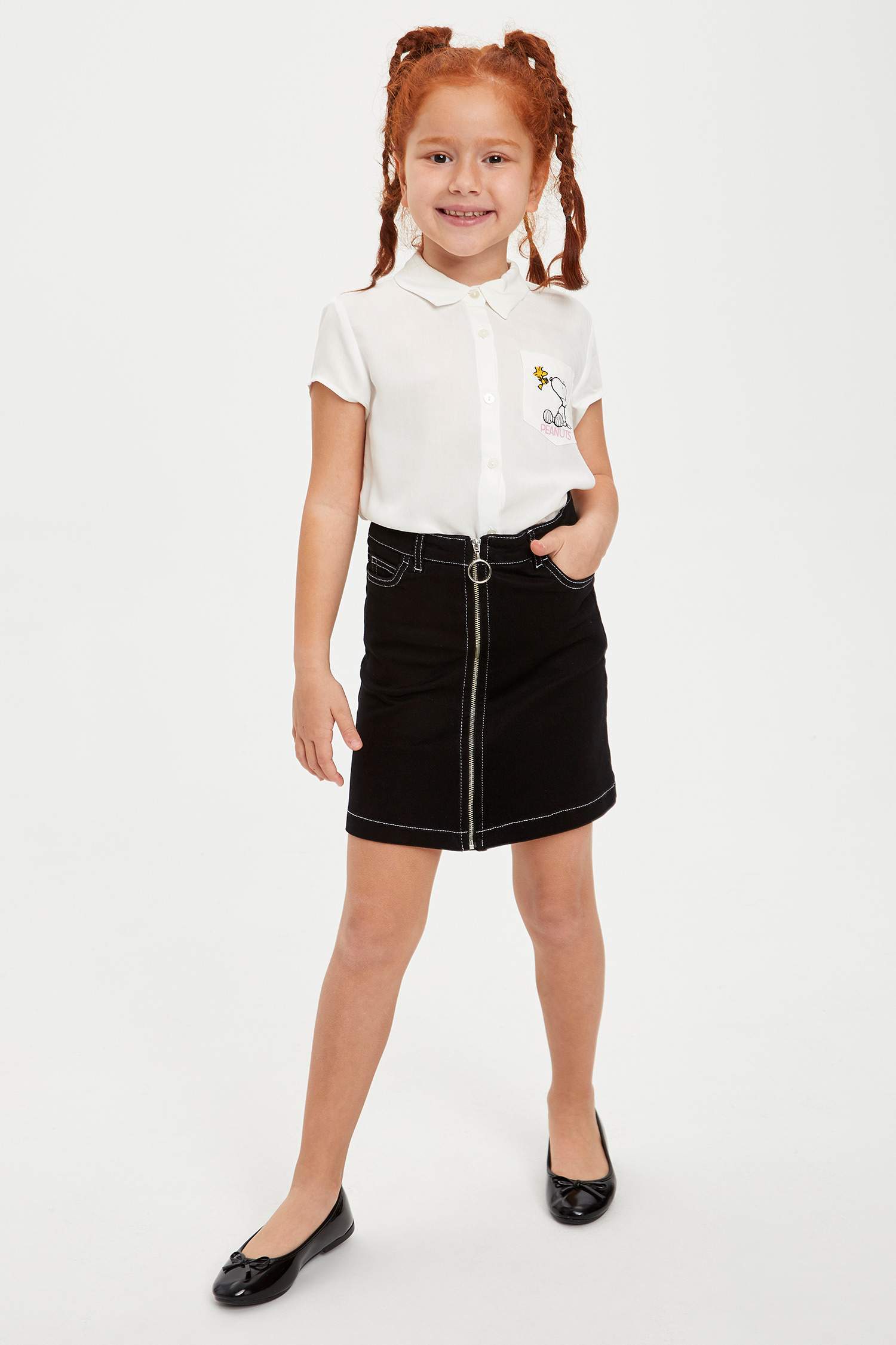 Kız Çocuk Snoopy Lisanslı Regular Fit Kısa Kollu Gömlek