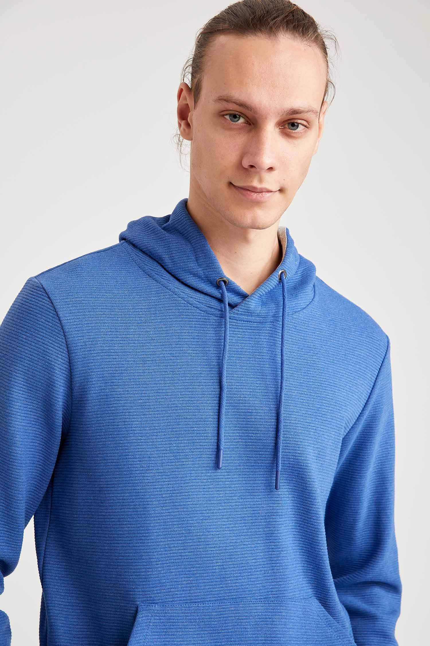 Kapüşonlu Slim Fit Basic Sweatshirt