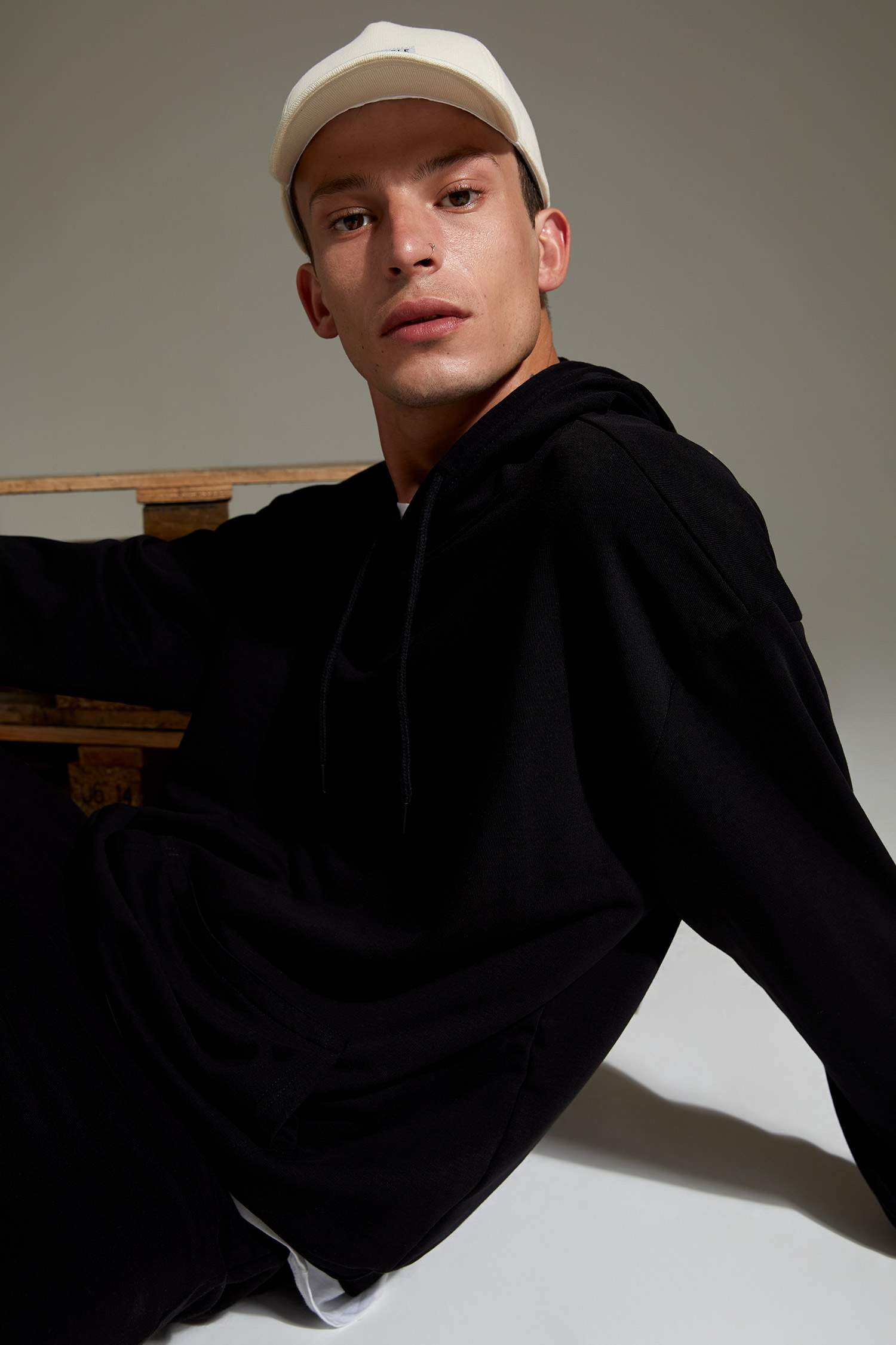 Oversize Fit Kapüşonlu Basic Pamuklu İçi Yumuşak Tüylü Sweatshirt