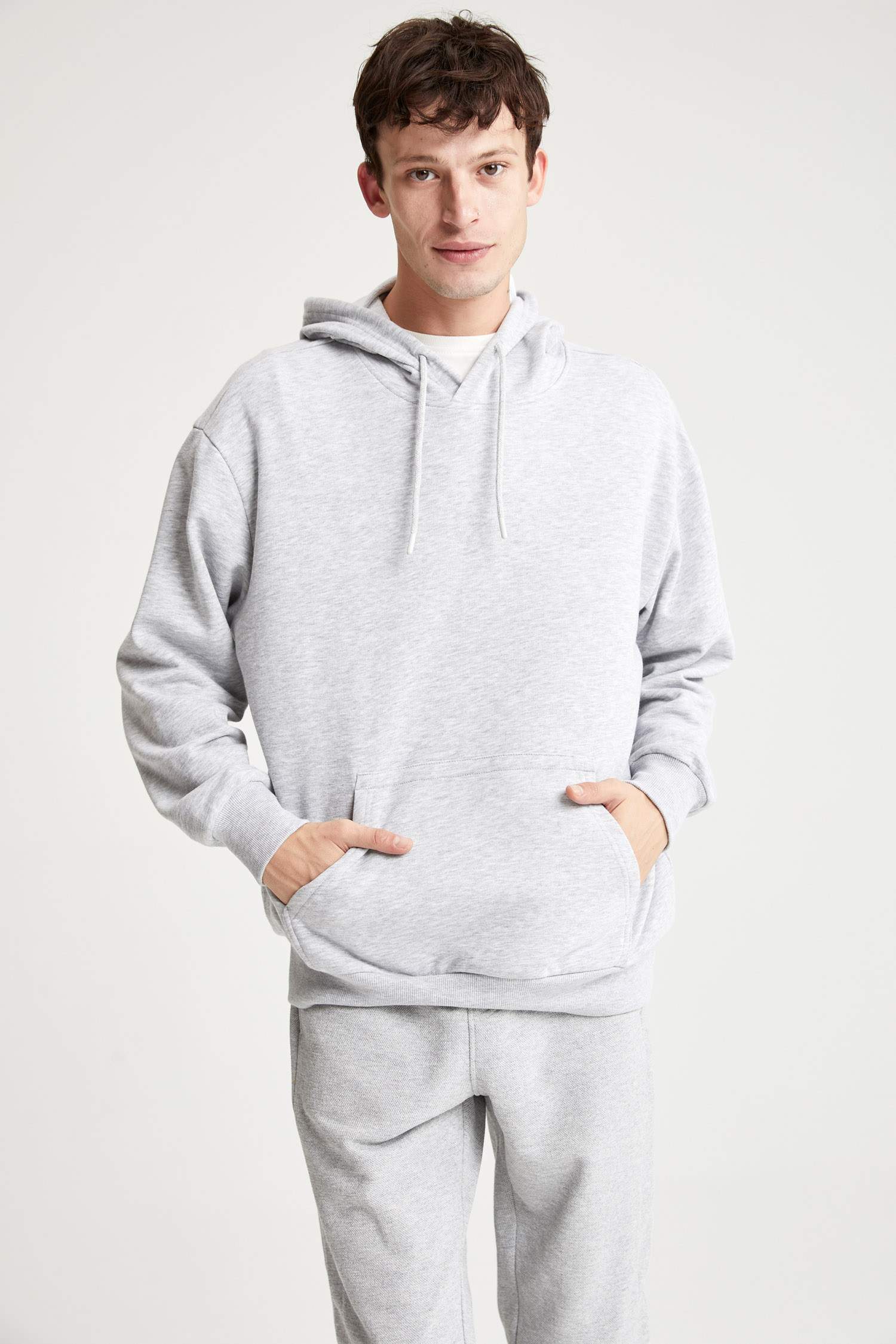 Oversize Fit Kapüşonlu Basic Pamuklu İçi Yumuşak Tüylü Sweatshirt