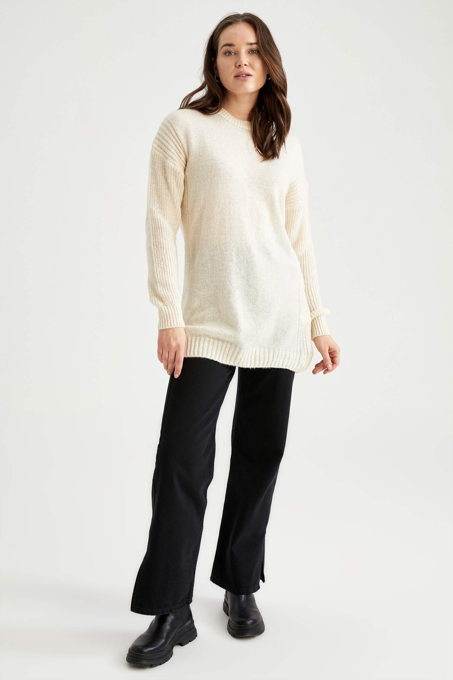 Uzun Kollu Regular Fit Triko Tunik