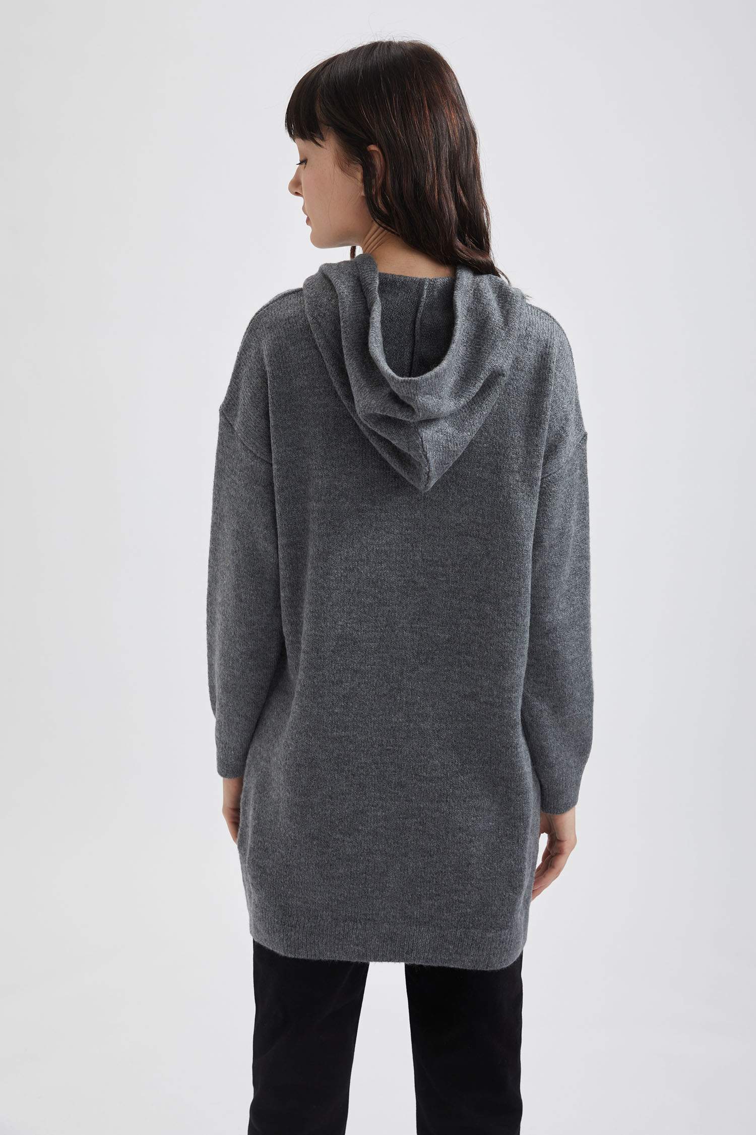 Relax Fit Kapüşonlu Triko Tunik