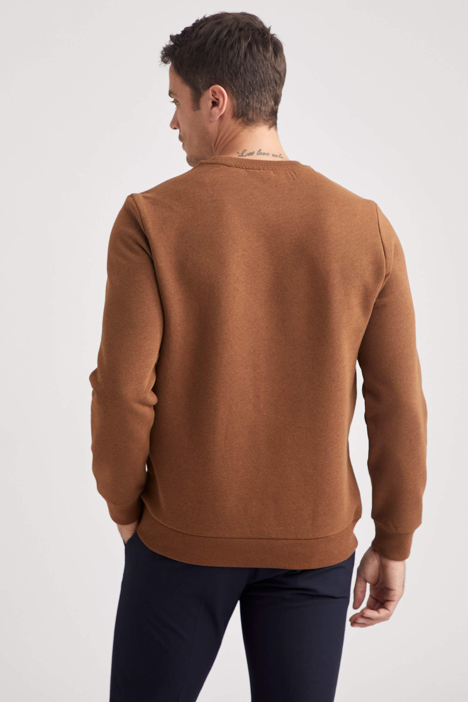 Regular Fit Bisiklet Yaka Basic Pamuklu Sweatshirt