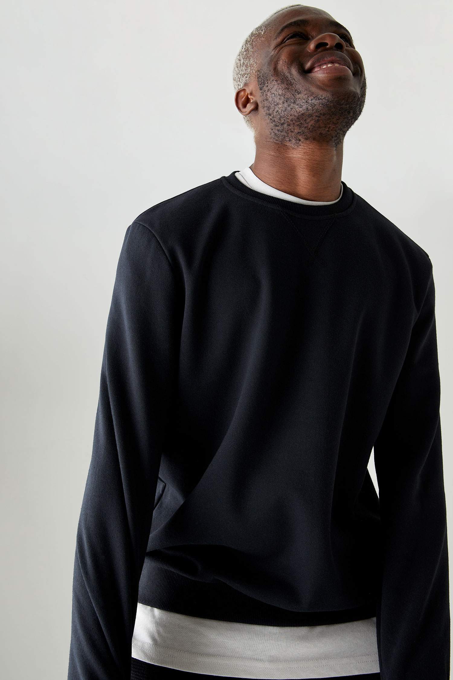 Regular Fit Bisiklet Yaka Basic Pamuklu Sweatshirt