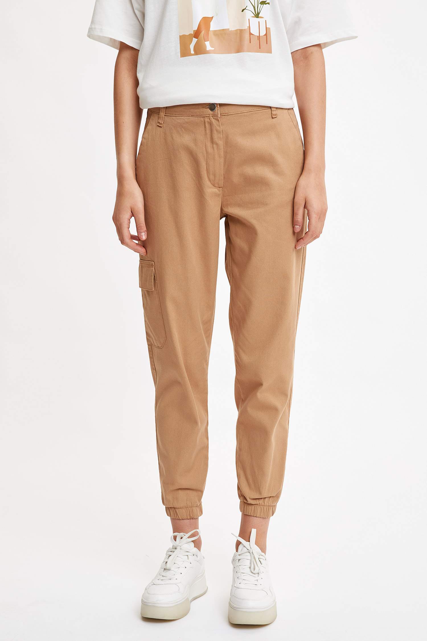 Cep Detaylı Jogger Pantolon