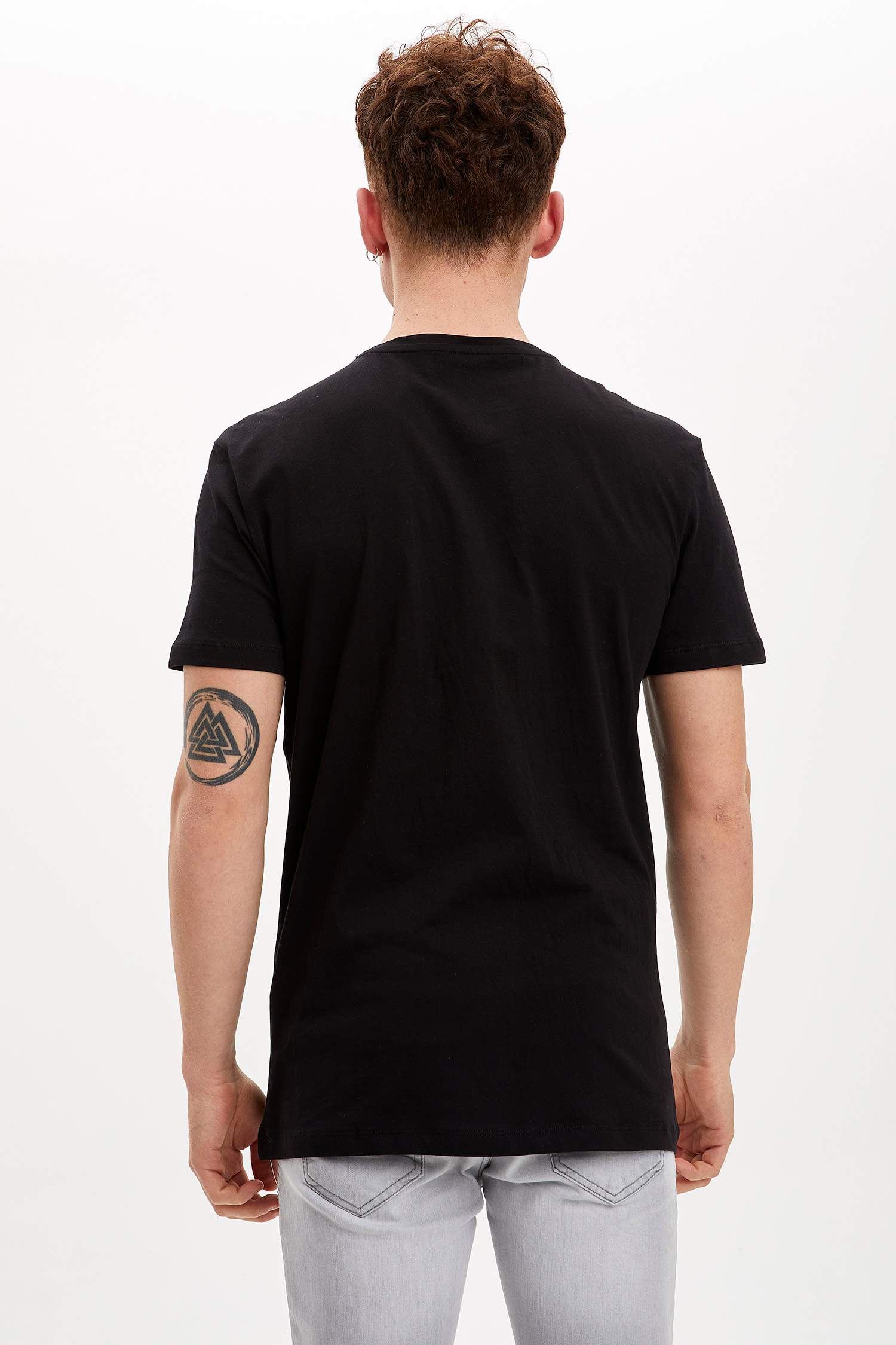 İstanbul Silüeti Baskılı Slim Fit Pamuklu Tişört