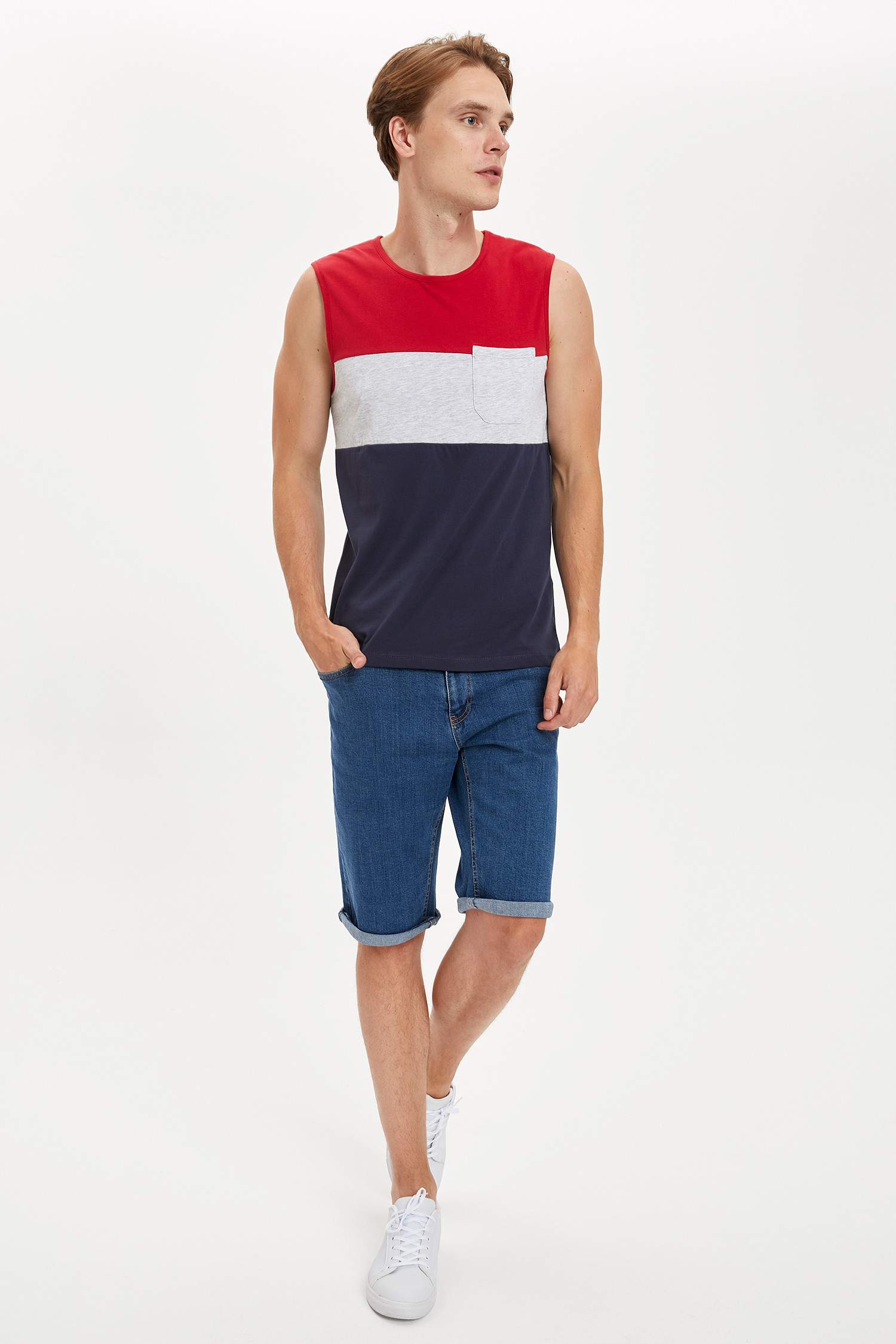 Regular Fit Bisiklet Yaka Kolsuz Atlet