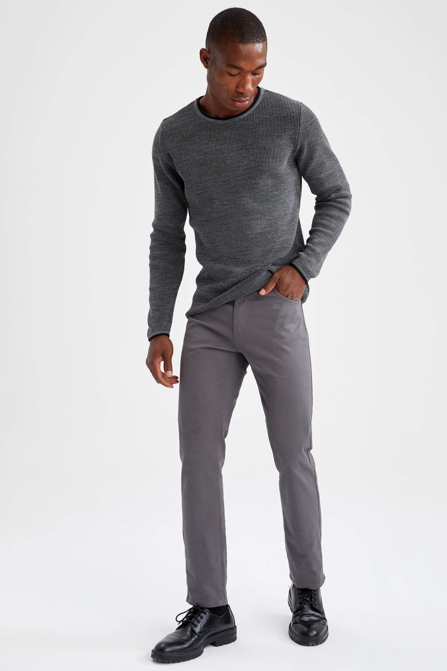 Slim Fit Bisiklet Yaka Triko Kazak