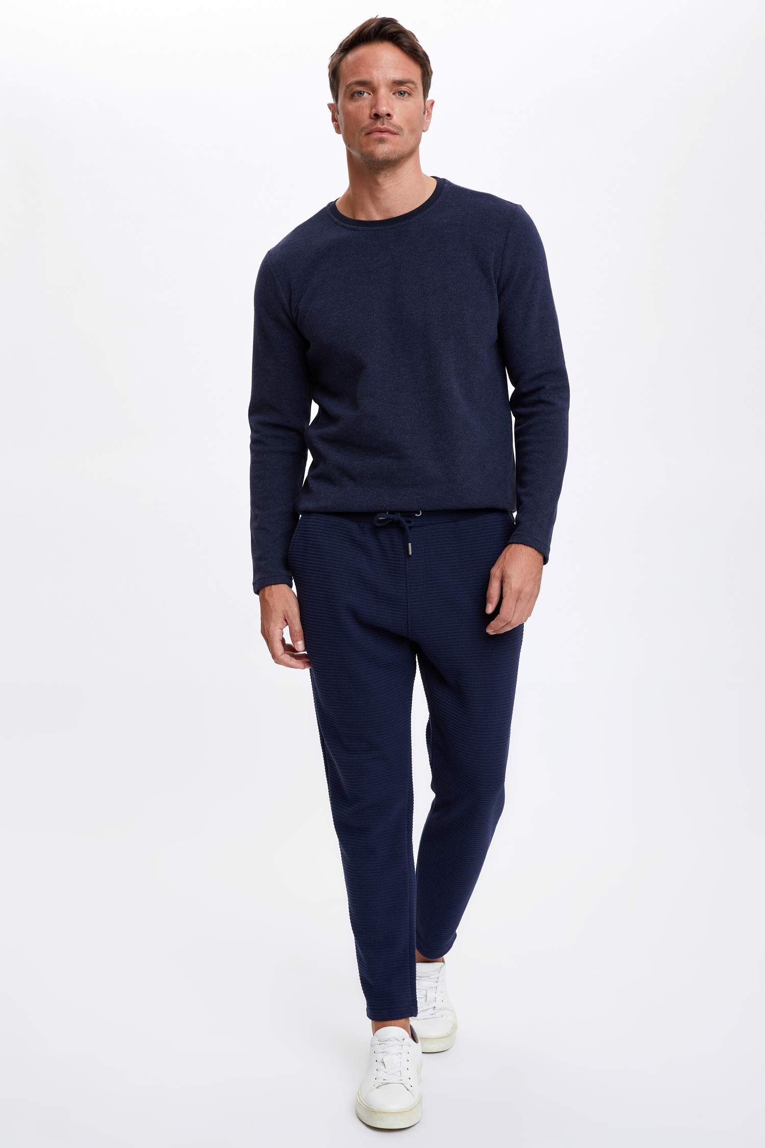Slim Fit Beli Bağcıklı Eşofman Altı
