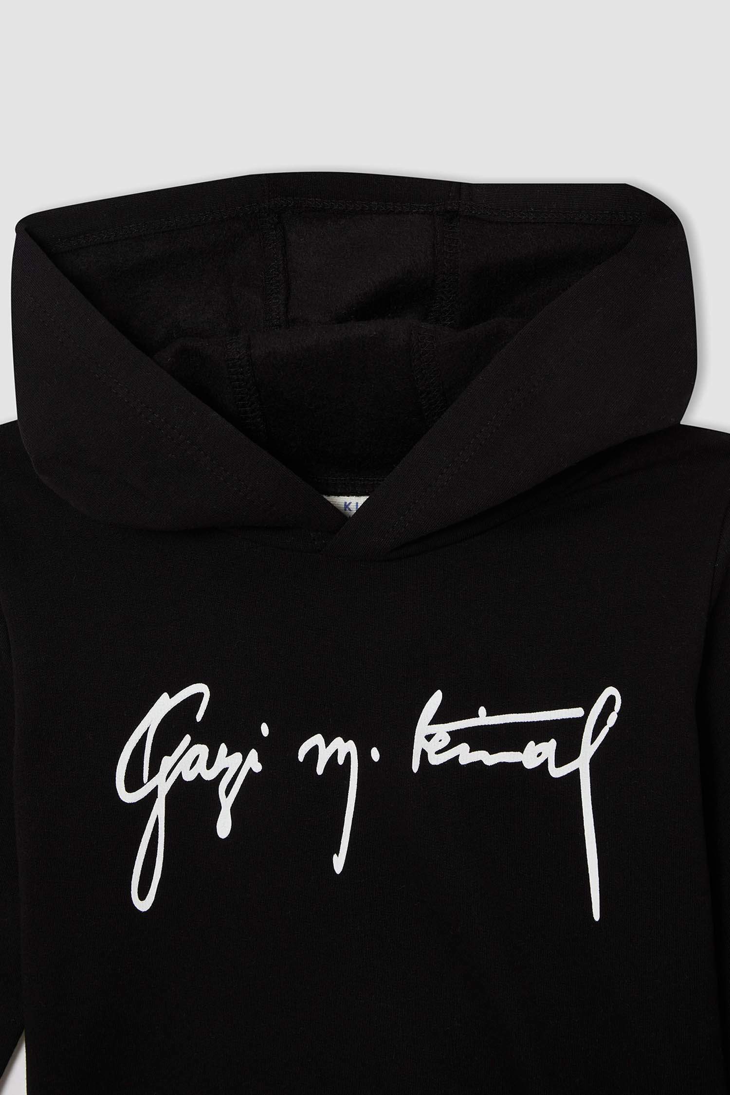 Erkek Çocuk 29 Ekim Atatürk Baskılı Kapüşonlu İçi Yumuşak Tüylü Sweatshirt