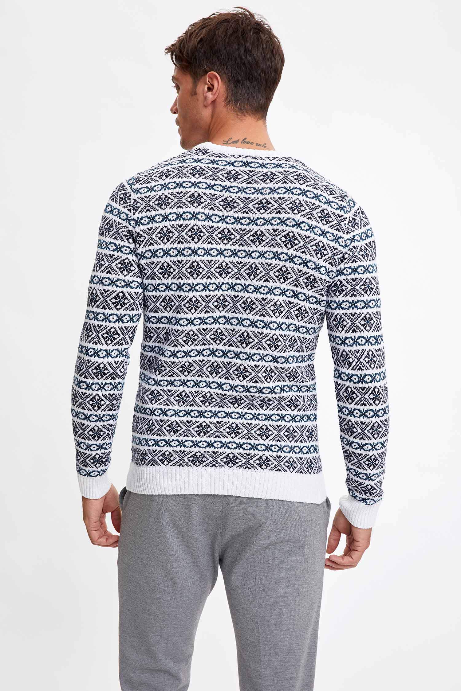 Çizgili Slim Fit Bisiklet Yaka Triko Kazak