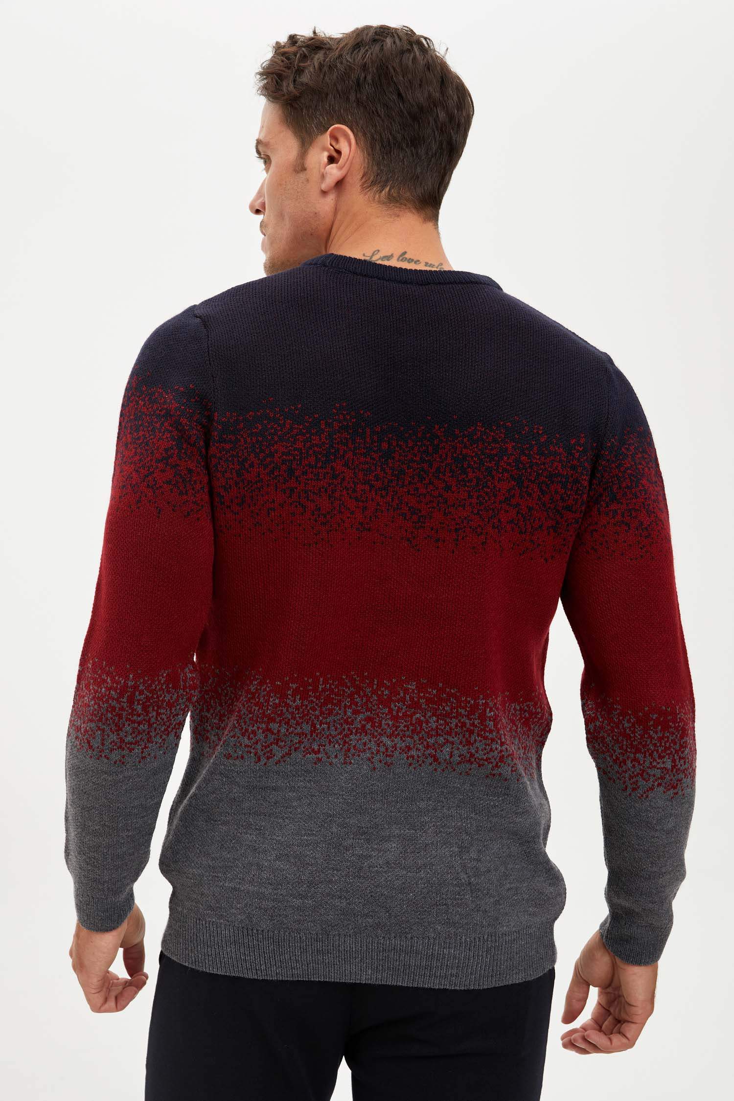 Desenli Slim Fit Bisiklet Yaka Triko Kazak