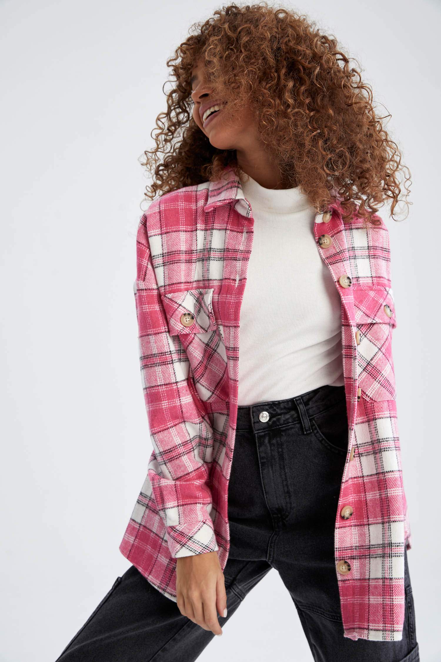 Relax Fit Ekose Desenli Cep Detaylı Flanel Oduncu Gömlek Tunik