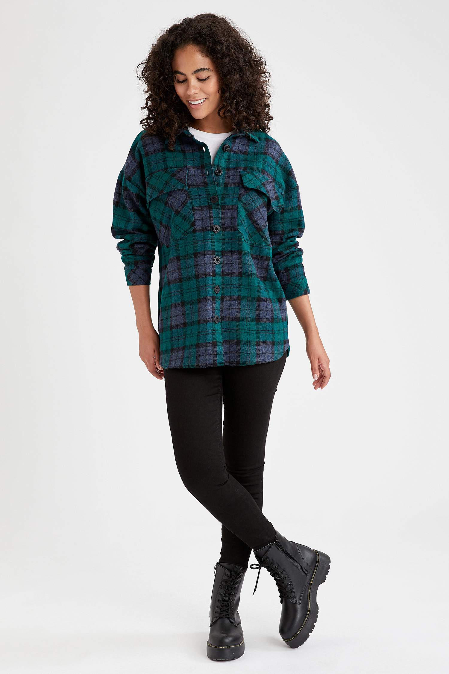 Retro Ekoseli Relax Fit Cep Detaylı Flanel Oduncu Gömlek Tunik