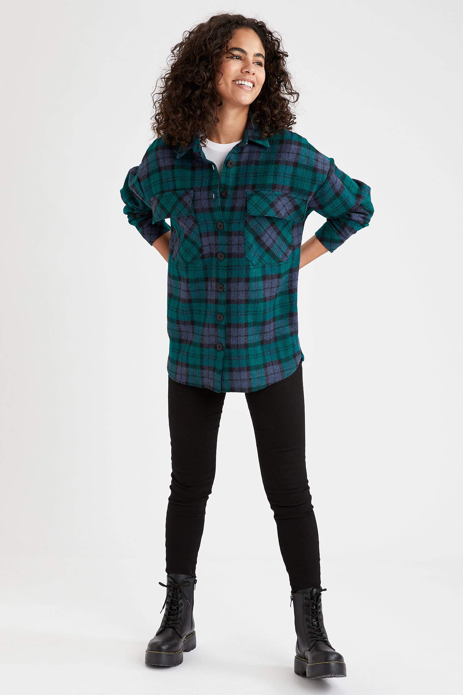 Retro Ekoseli Relax Fit Cep Detaylı Flanel Oduncu Gömlek Tunik