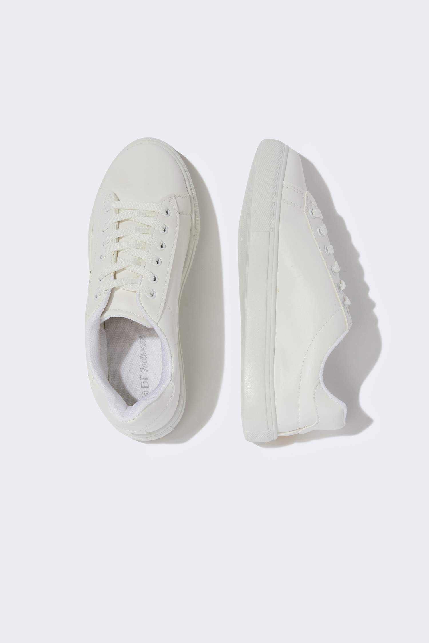Çiçek İşlemeli Bağcıklı Sneaker Ayakkabı