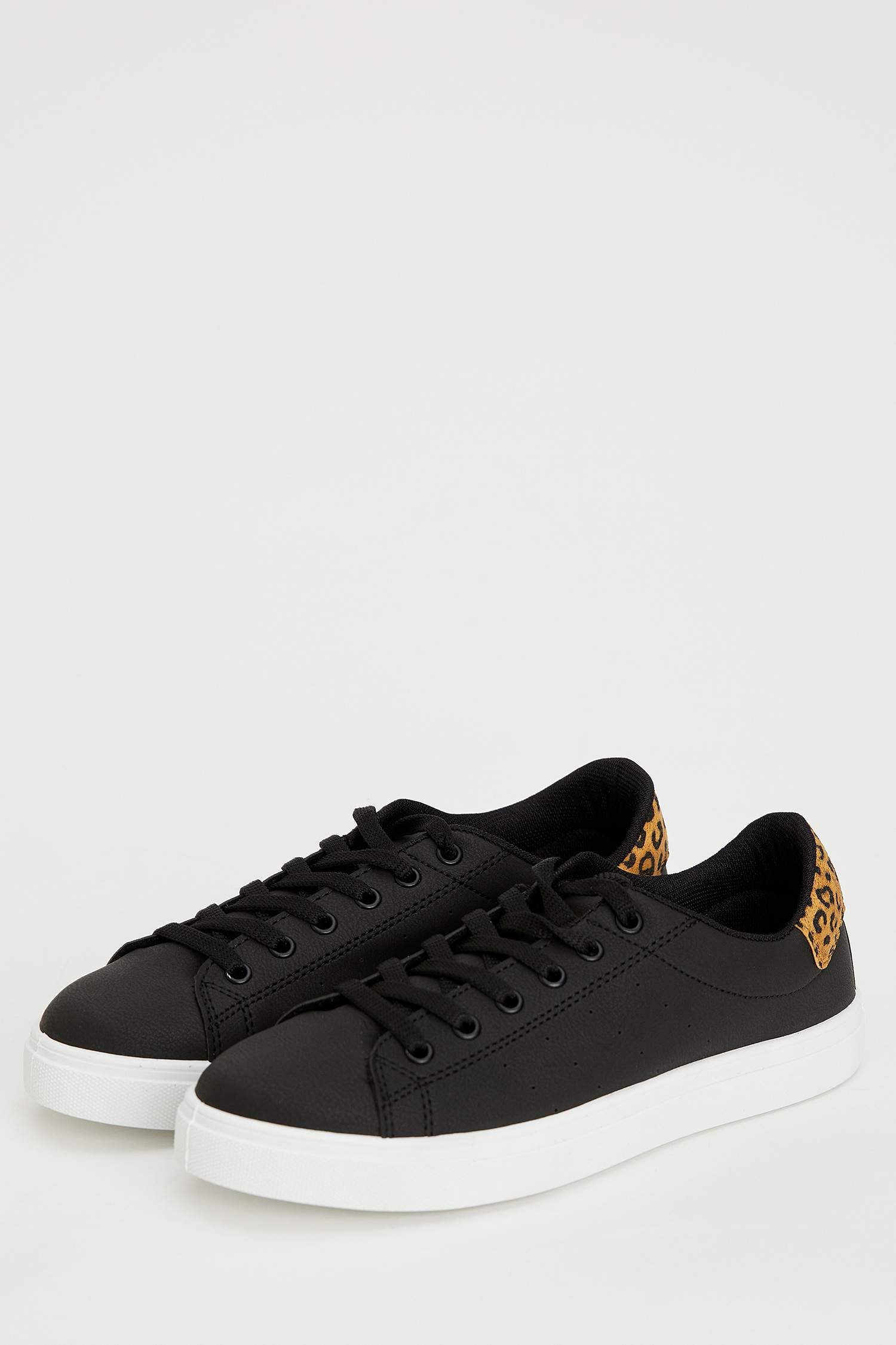 Bağcıklı Sneaker Ayakkabı