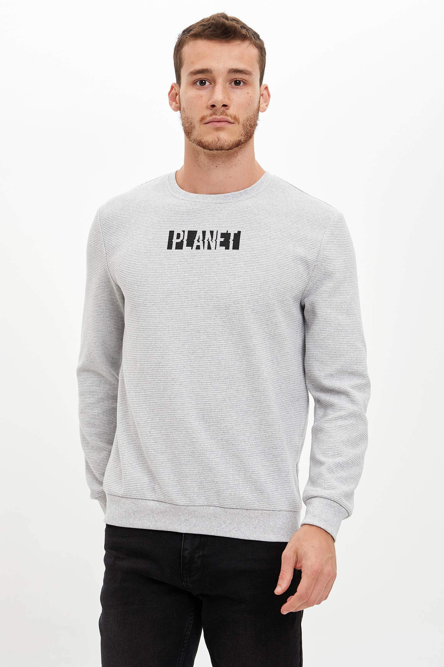 Planet Baskılı Slim Fit Bisiklet Yaka Sweatshirt
