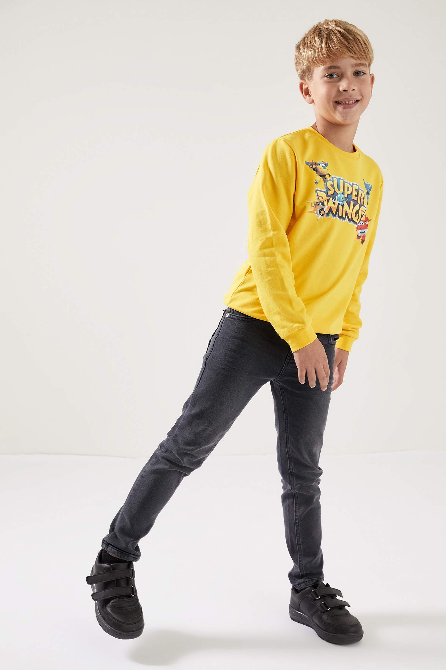 Erkek Çocuk Harika Kanatlar Lisanslı Lisanslı Bisiklet Yaka İçi Yumuşak Tüylü Sweatshirt