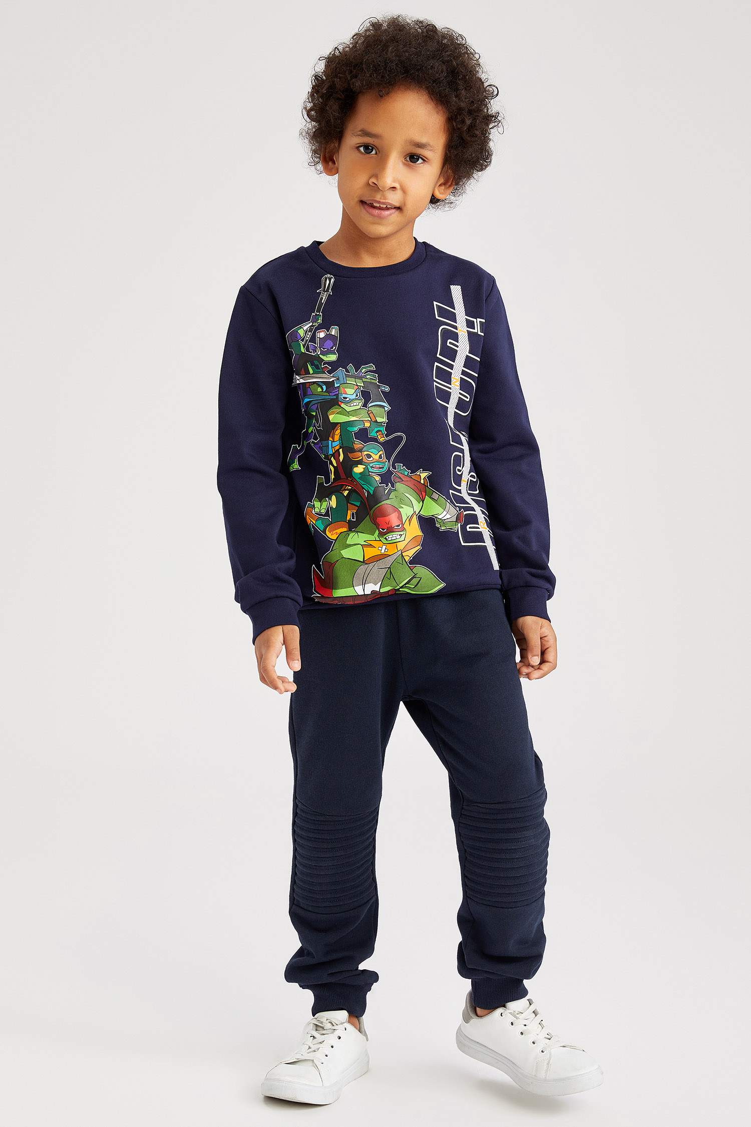 Erkek Çocuk Ninja Turtles Lisanslı Lisanslı Bisiklet Yaka İçi Yumuşak Tüylü Sweatshirt