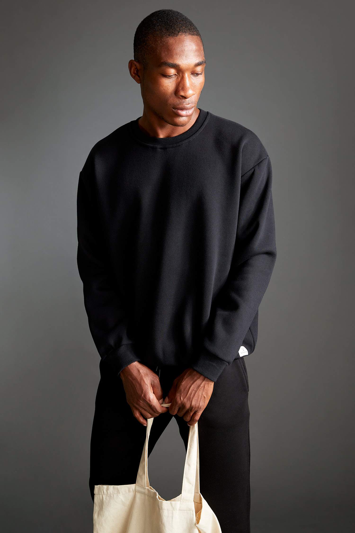 Oversize Fit Bisiklet Yaka Basic Sweatshirt
