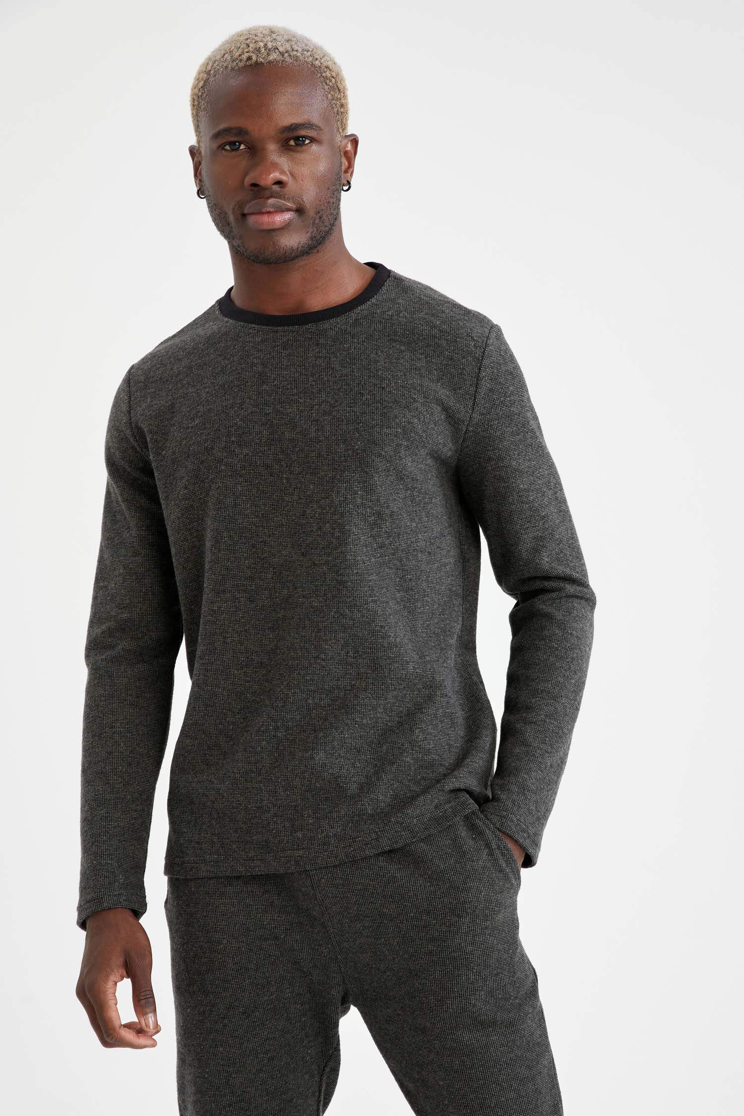 Slim Fit Bisiklet Yaka Uzun Kollu Basic Tişört