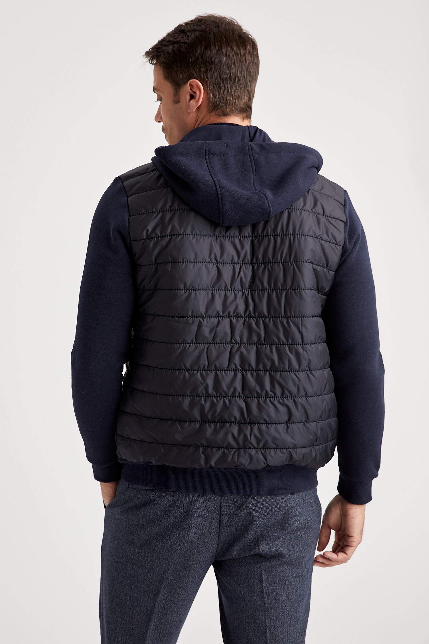 Regular Fit Kapüşonlu Fermuarlı Hırka