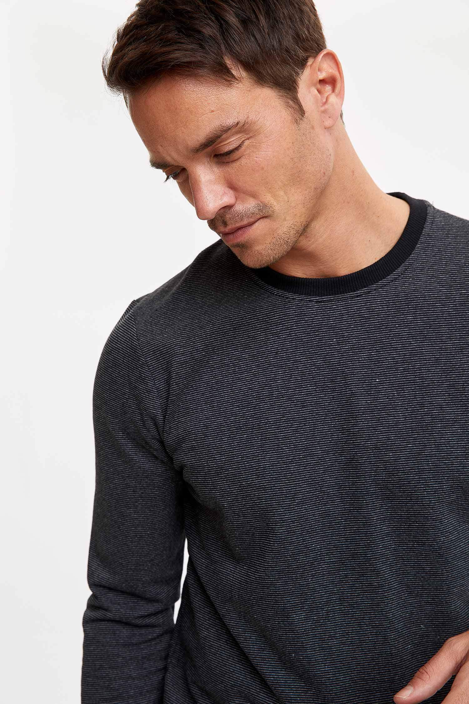 Bisiklet Yaka Regular Fit Sweatshirt