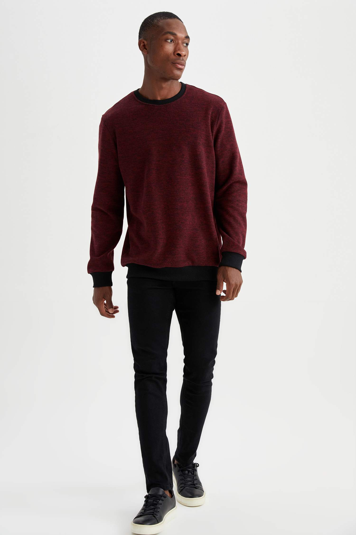 Regular Fit Bisiklet Yaka Sweatshirt