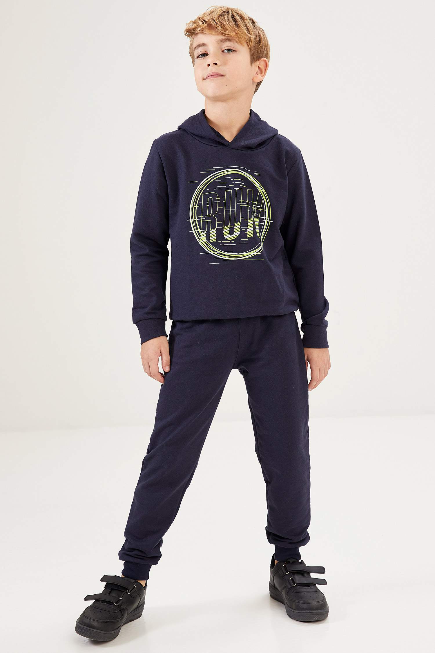 Erkek Çocuk Baskılı Sweatshirt ve Eşofman Takım