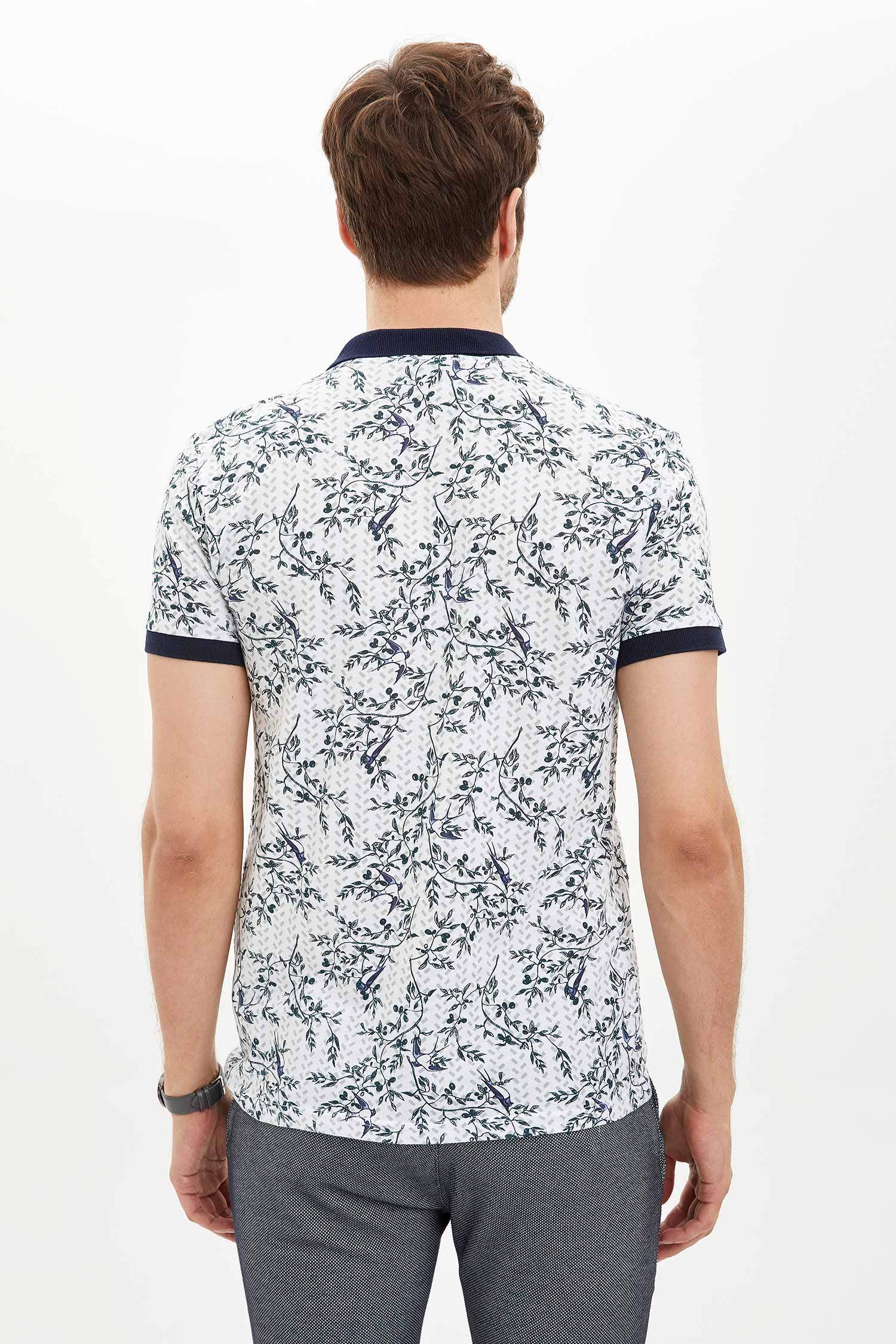 Çiçek Desenli Polo Yaka Slim Fit Tişört