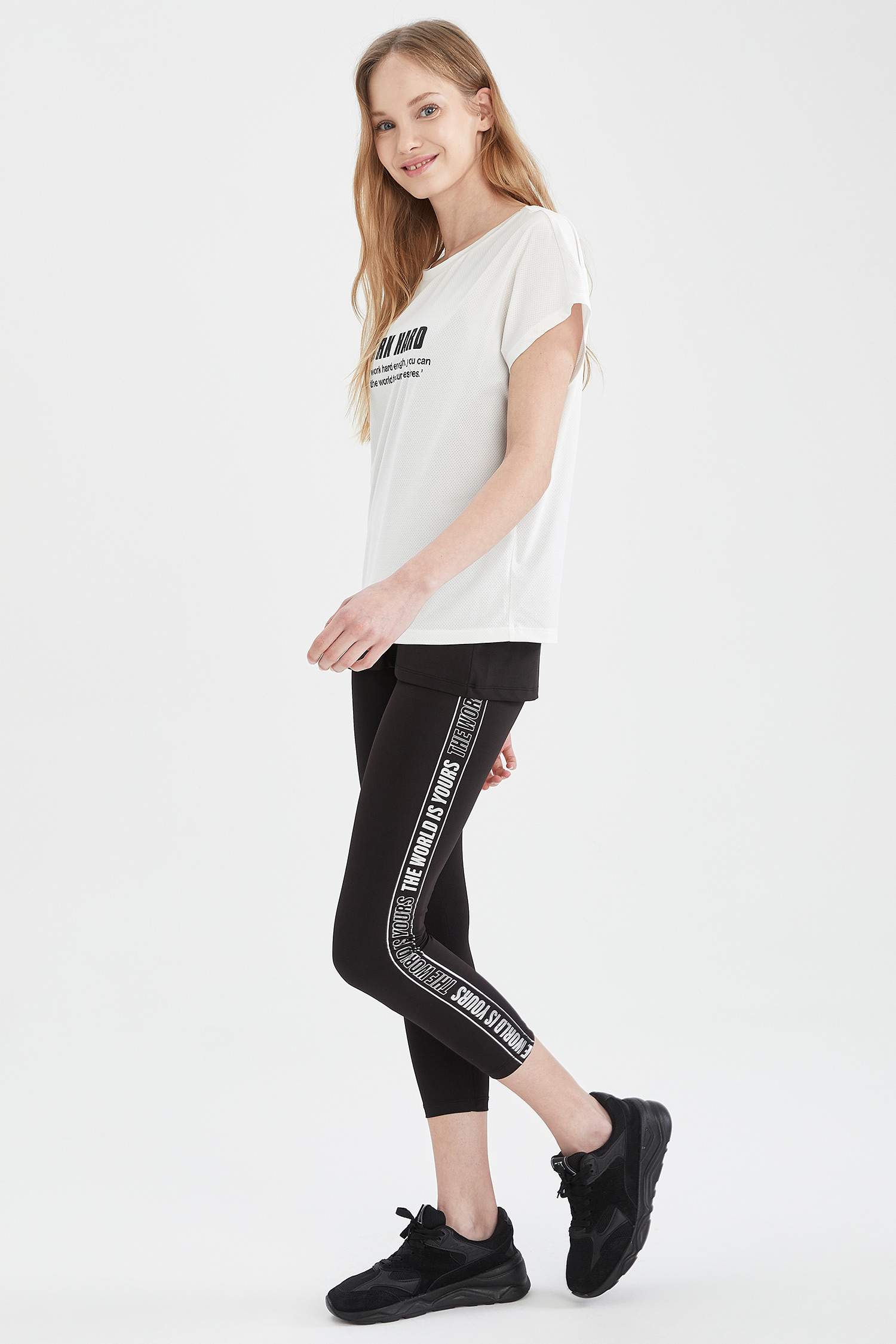 Slim Fit Şerit Detaylı Tayt