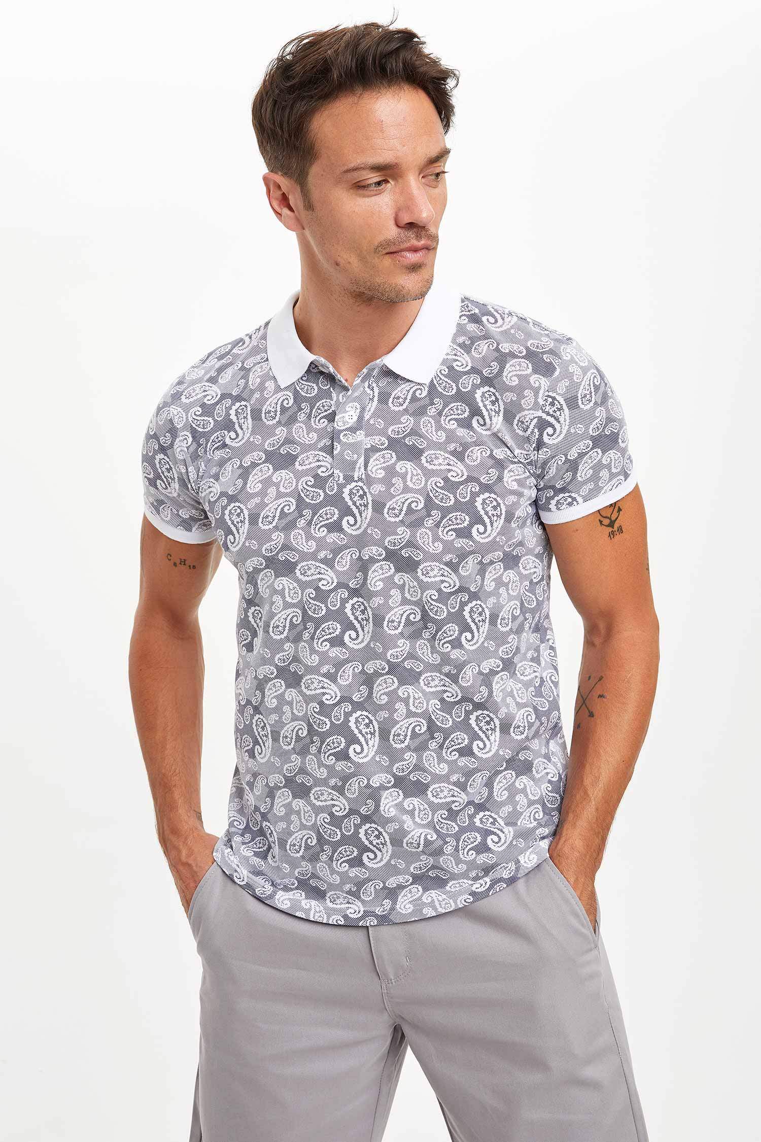 Geometrik Desenli Polo Yaka Slim Fit Tişört