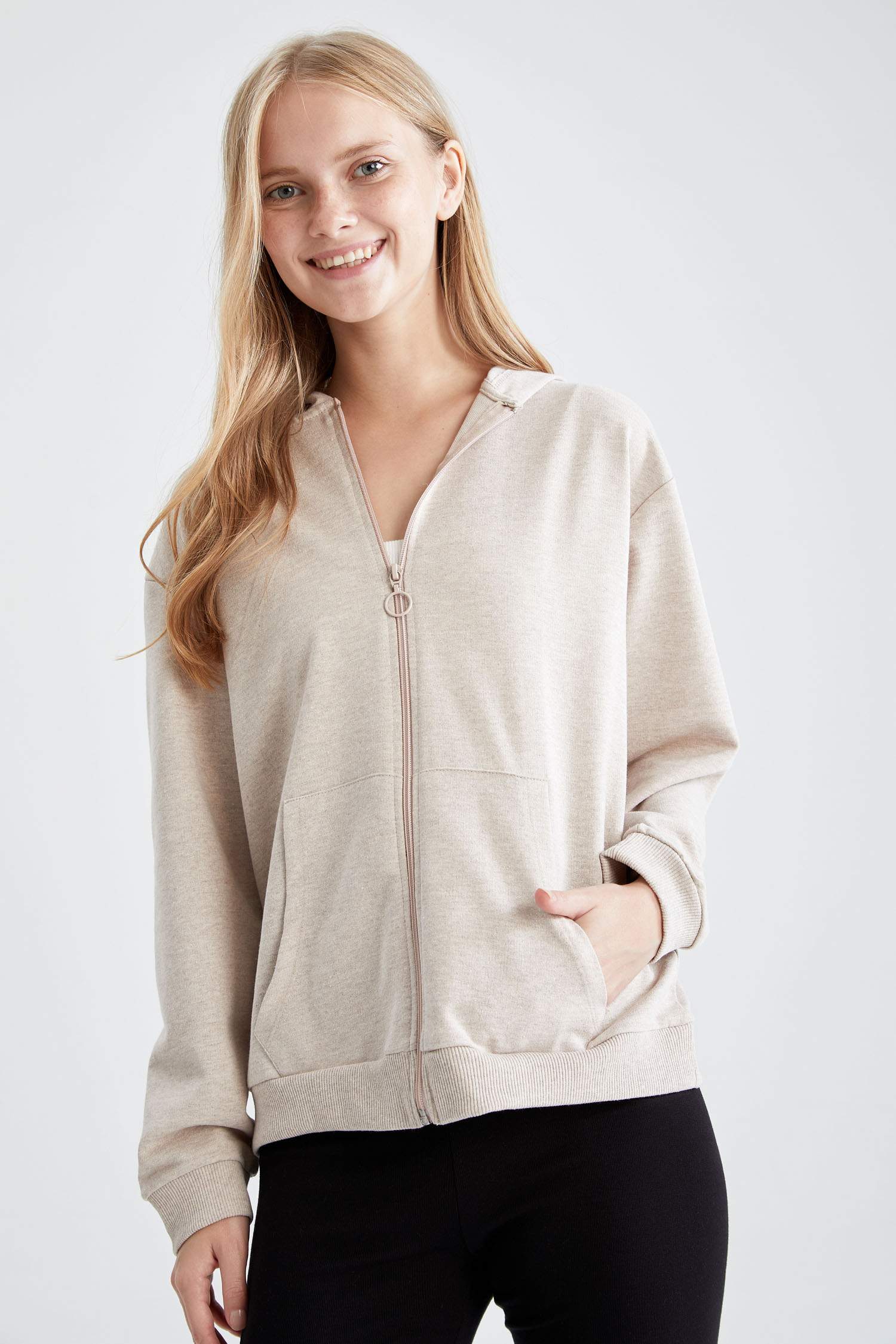 Kapüşonlu Kanguru Cepli Relax Fit Sweat Hırka