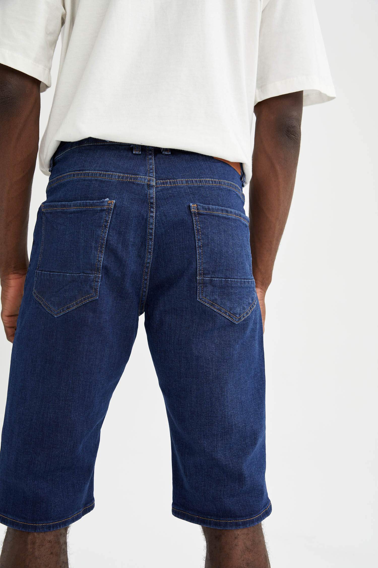 Regular Fit Bermuda