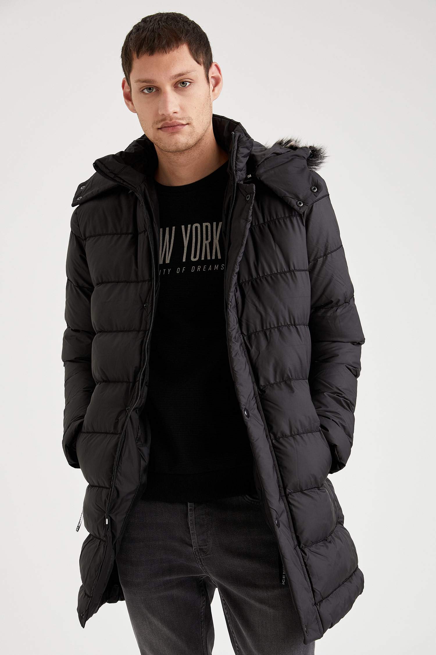 Kapüşonlu Slim Fit Şişme Kalın Mont
