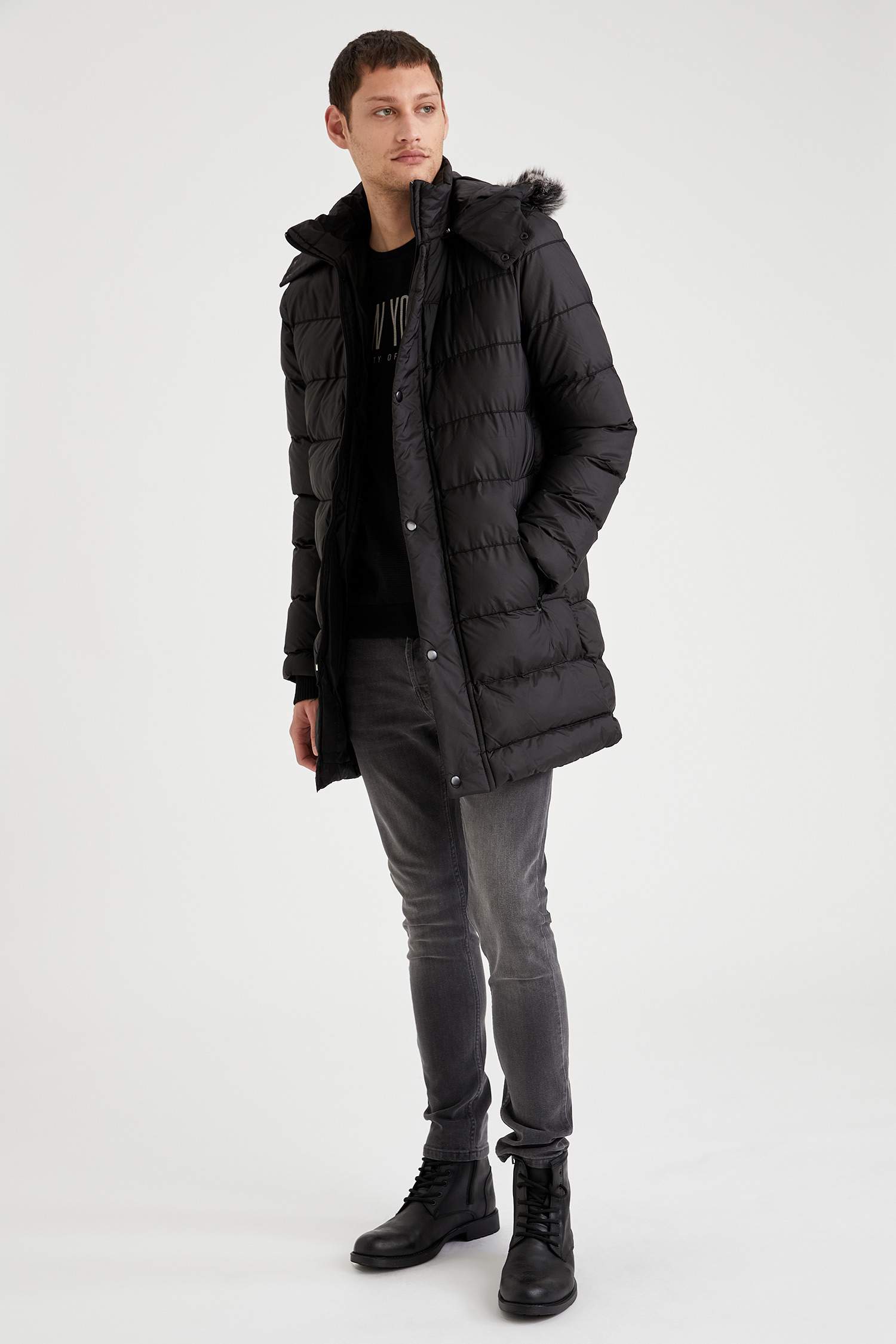 Kapüşonlu Slim Fit Şişme Kalın Mont