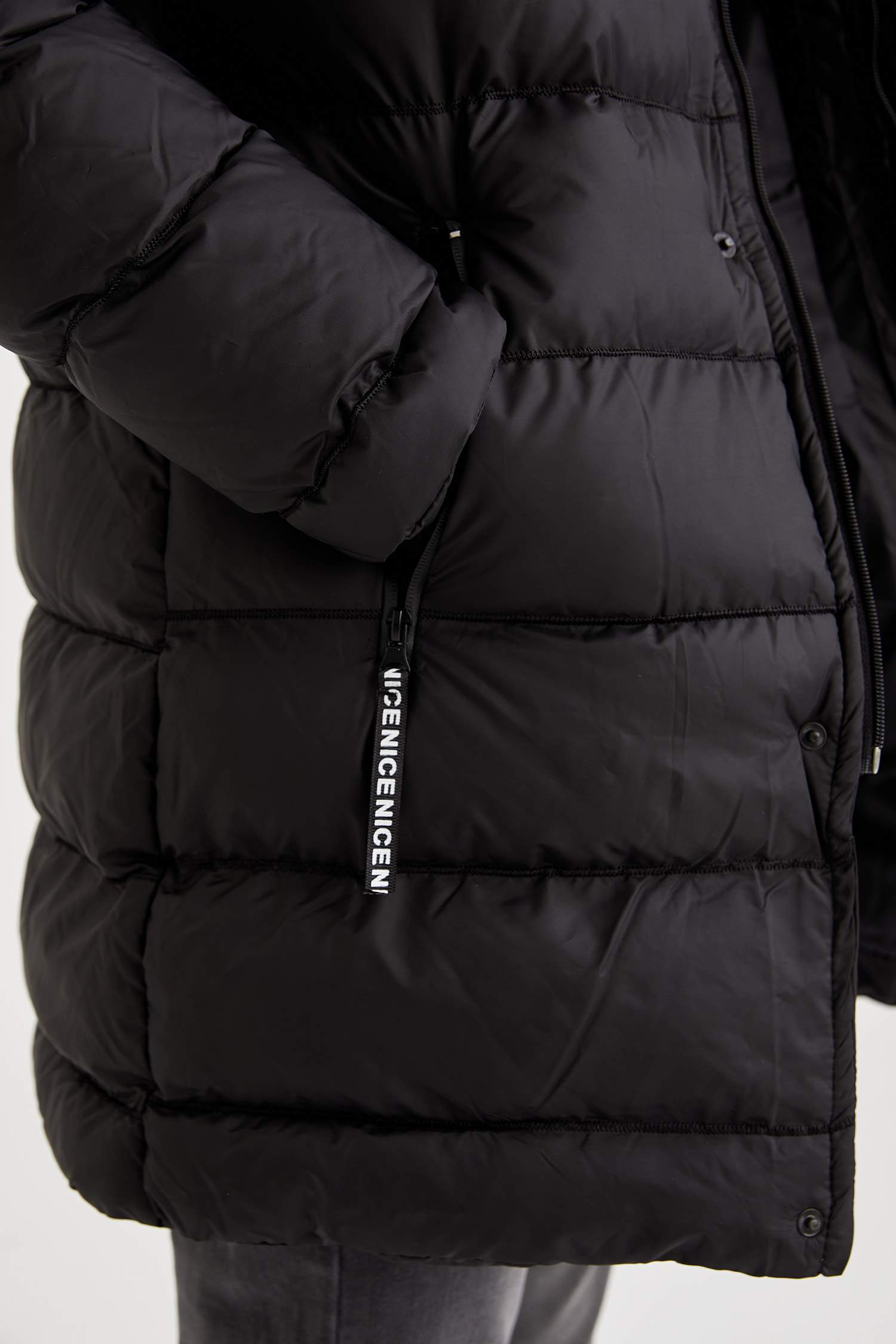 Kapüşonlu Slim Fit Şişme Kalın Mont