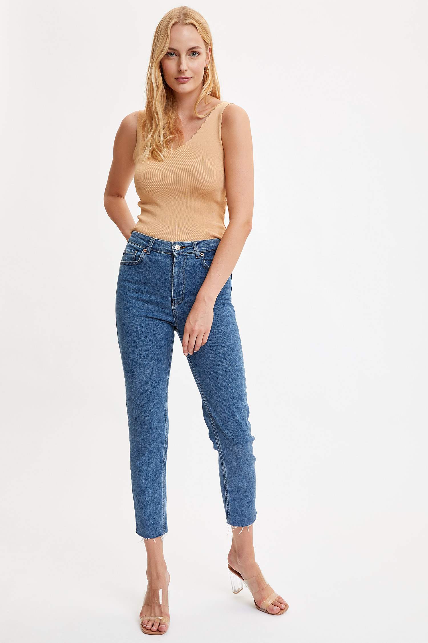 Slim Fit Basic Triko Atlet