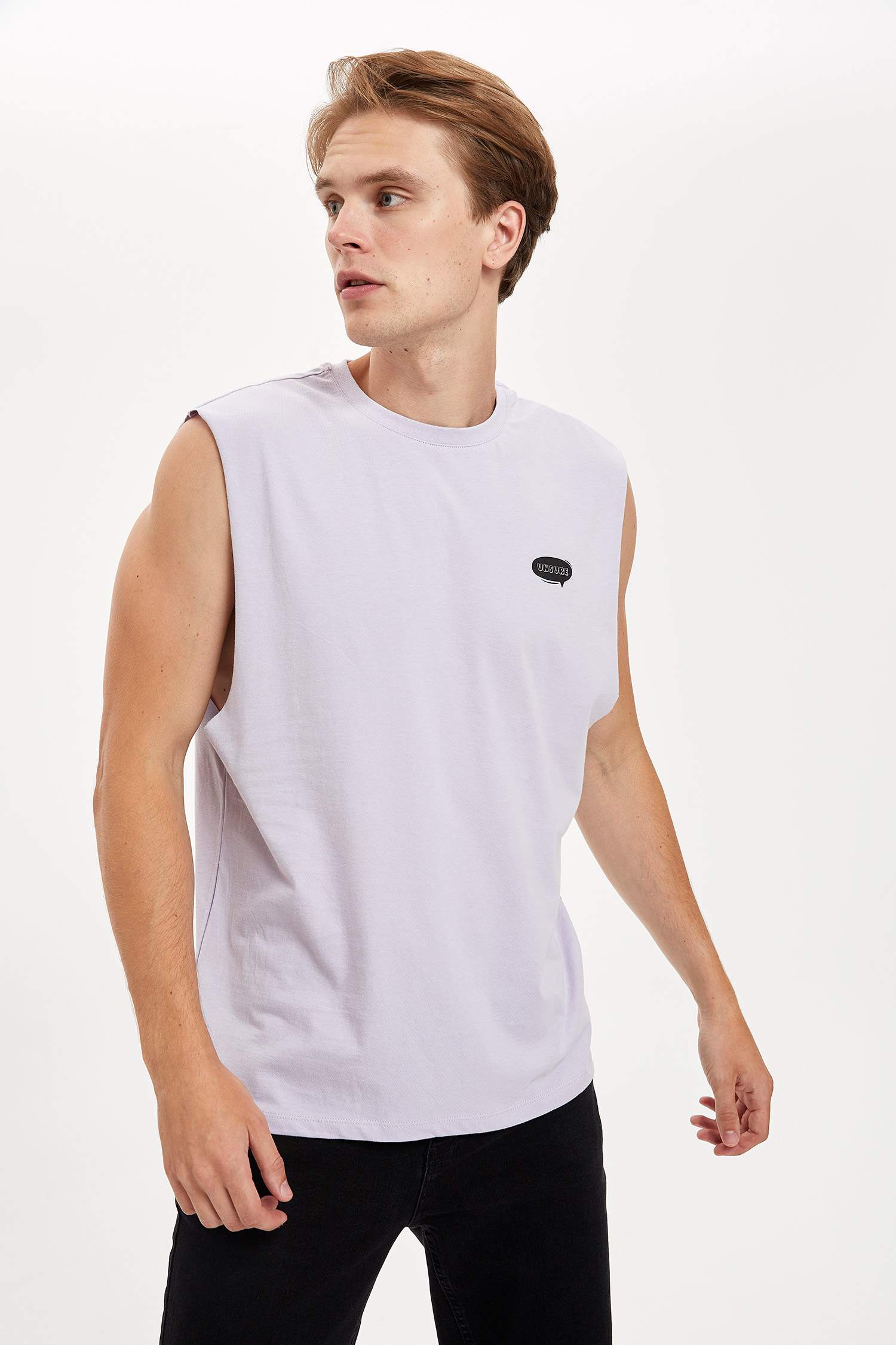 Boxy Fit Baskılı Kolsuz Tişört