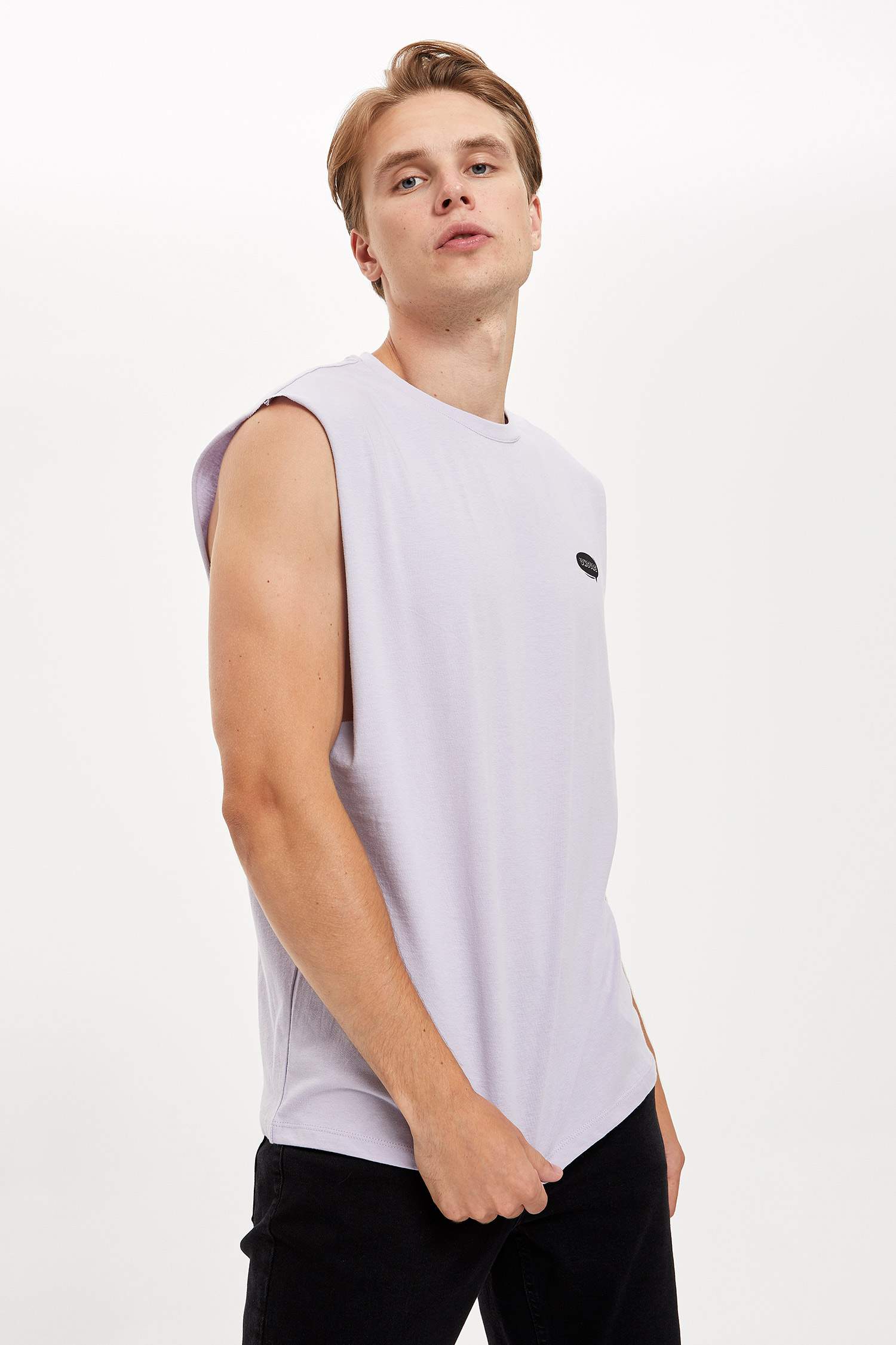 Boxy Fit Baskılı Kolsuz Tişört