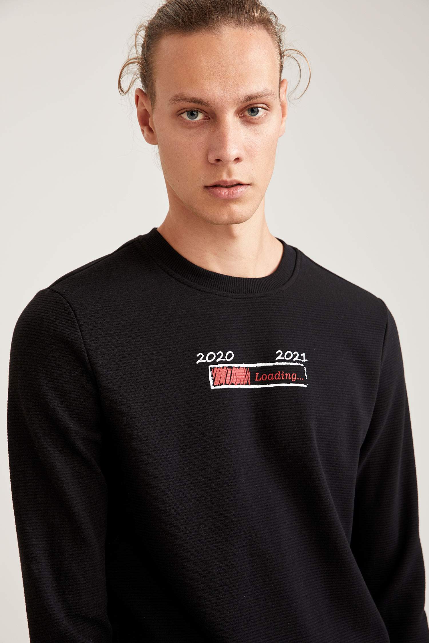 Yılbaşı Baskılı Bisiklet Yaka Slim Fit Sweatshirt