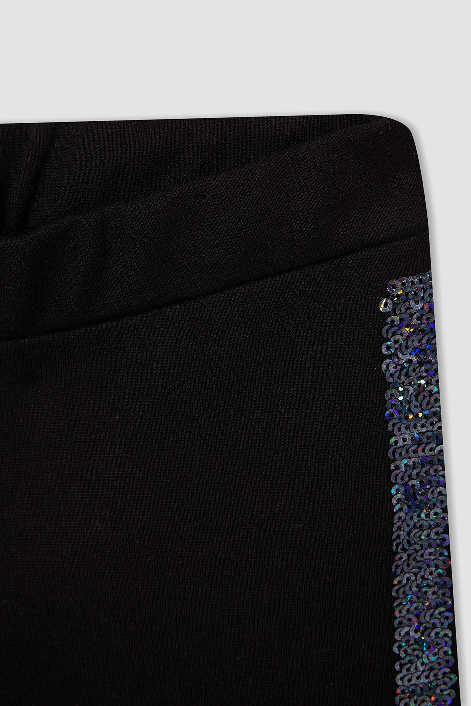 Kız Çocuk Slim Fit Yılbaşı Temalı Payet Şerit Detaylı Uzun Tayt