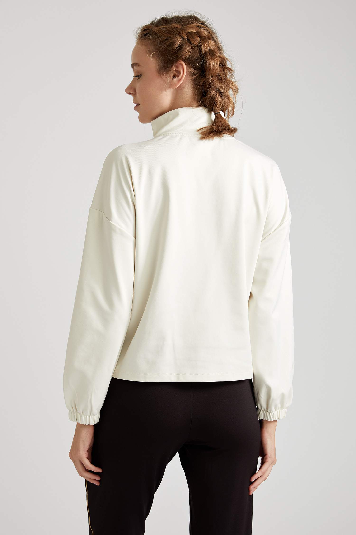 Fermuarlı Dik Yaka Örme Sweatshirt