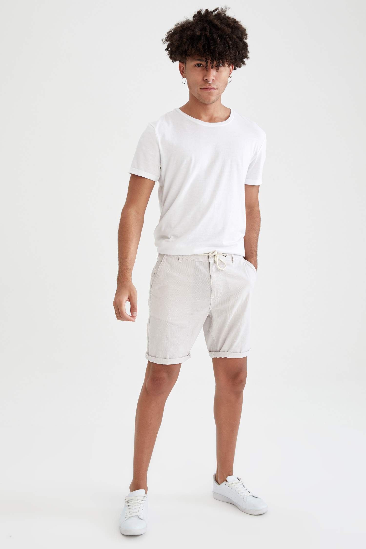 Regular Fit Bağcıklı Bermuda Pamuklu Şort