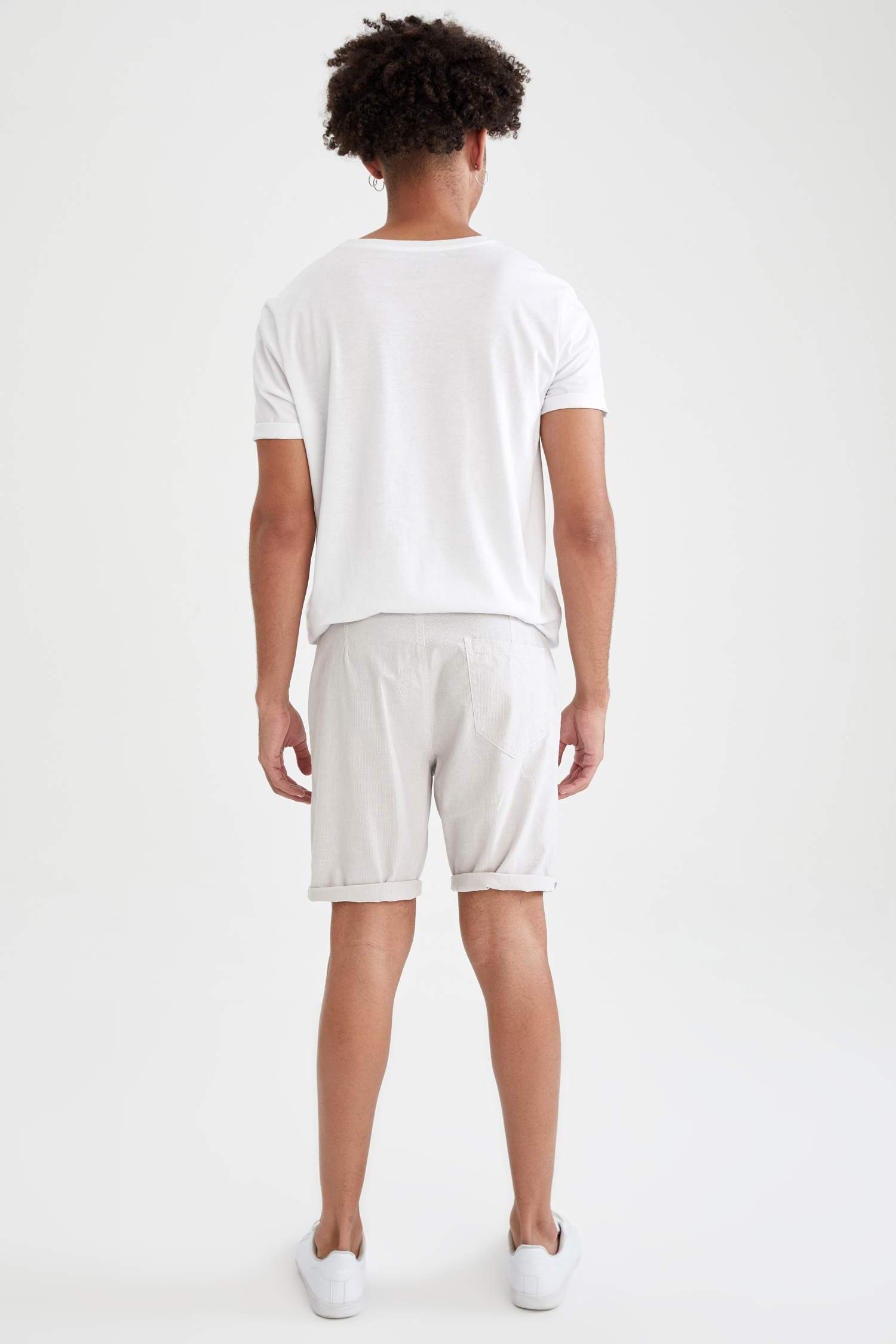 Regular Fit Bağcıklı Bermuda Pamuklu Şort