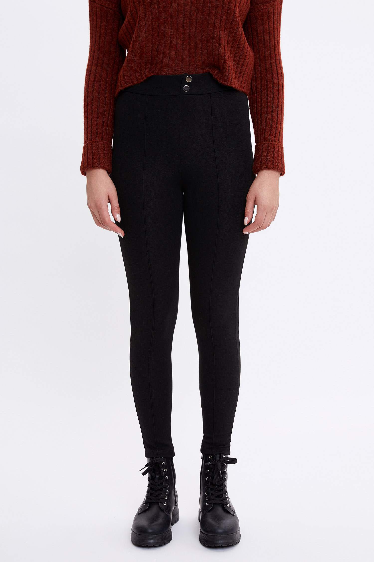 Düğme Detaylı Skinny Fit Pantolon
