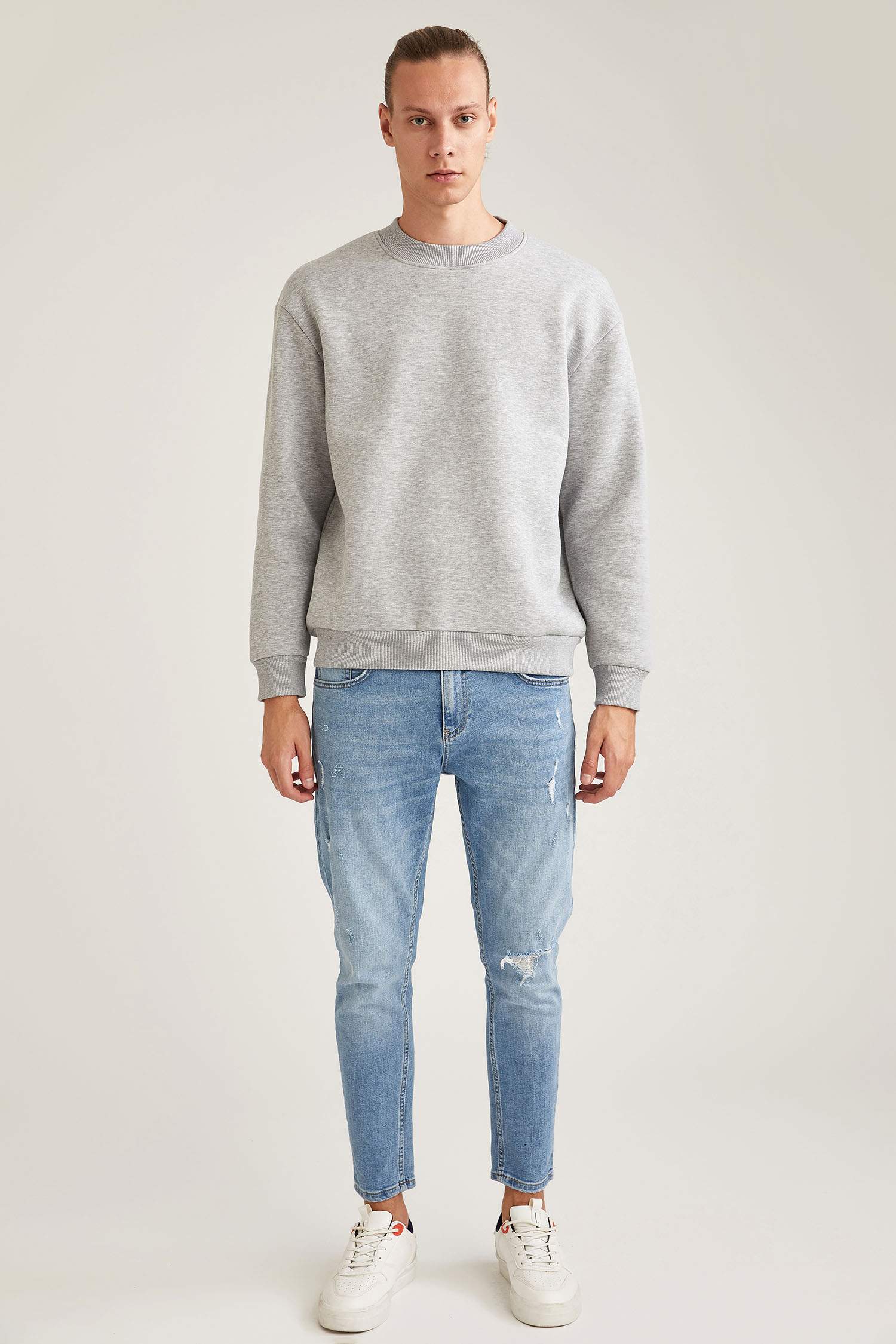 Oversize Fit Bisiklet Yaka İçi Yumuşak Tüylü Sweatshirt
